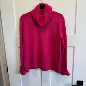 EUC Athleta Aspen Wool/Cashmere “Tulip Pink” Turtleneck Sweater